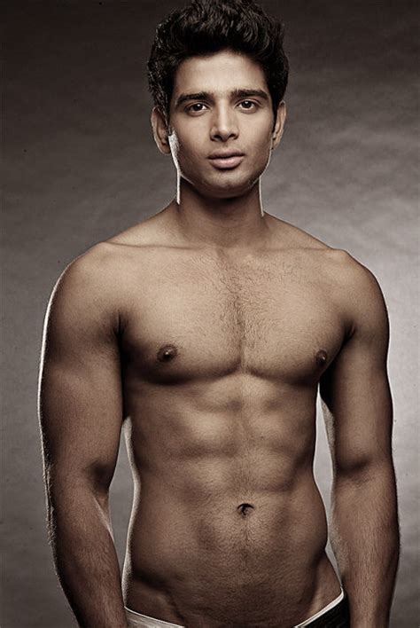 gay indian naked|DesiGayz